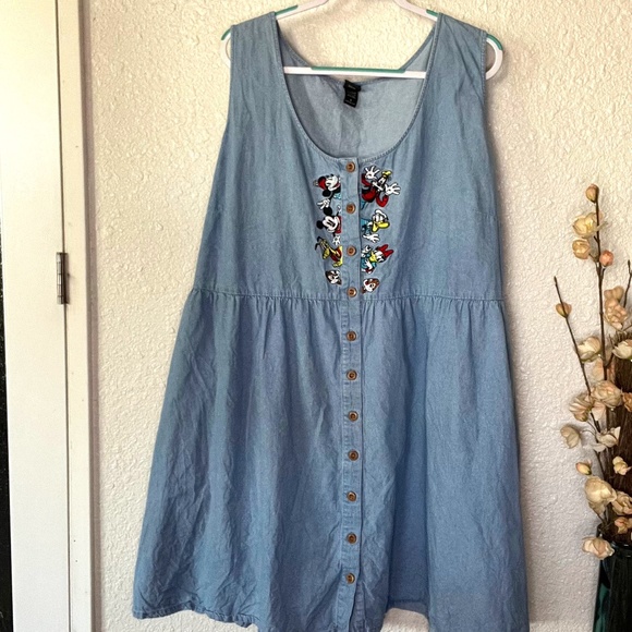 Torrid Mickey Mouse and Friends Jean dress - Picture 1 of 6